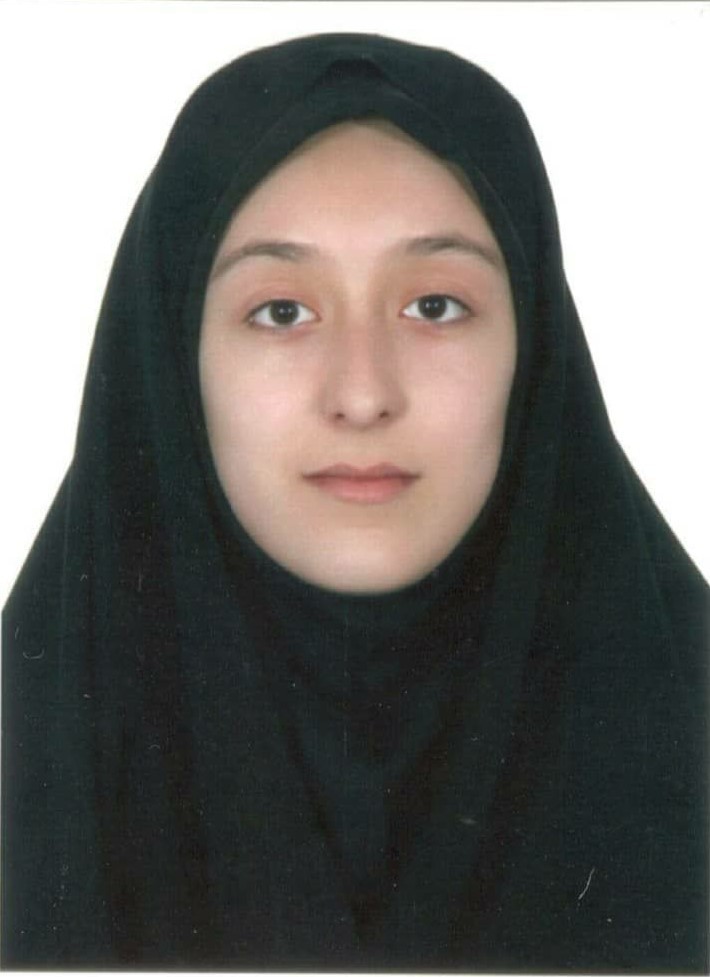 نرگس باقری