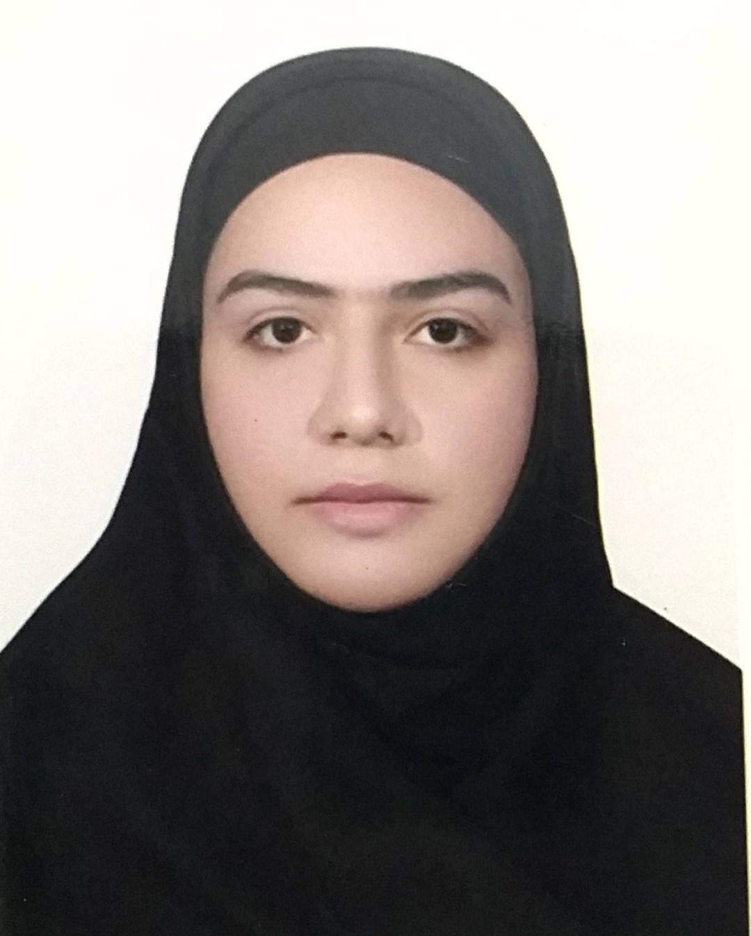 هدی سادات احمدی