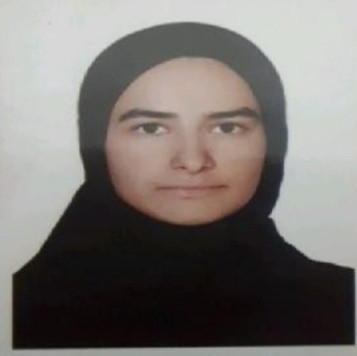 یگانه عاشوری