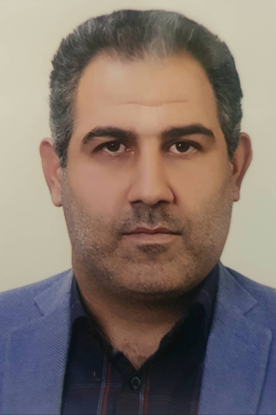 مهرداد شیرخانی