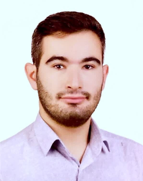 علیرضا واحدی همت