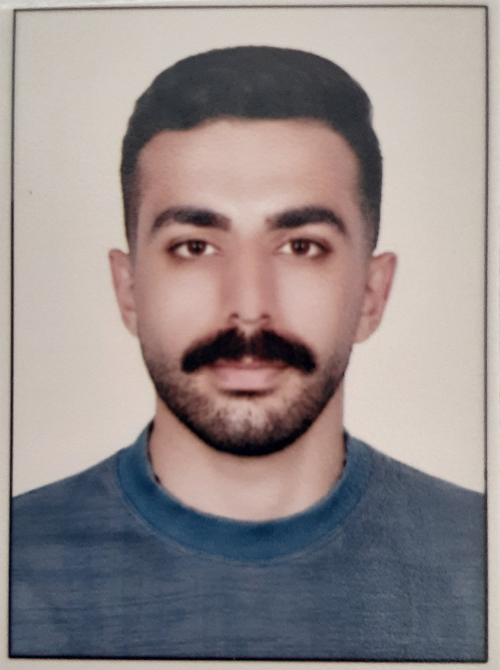 امید بابائی