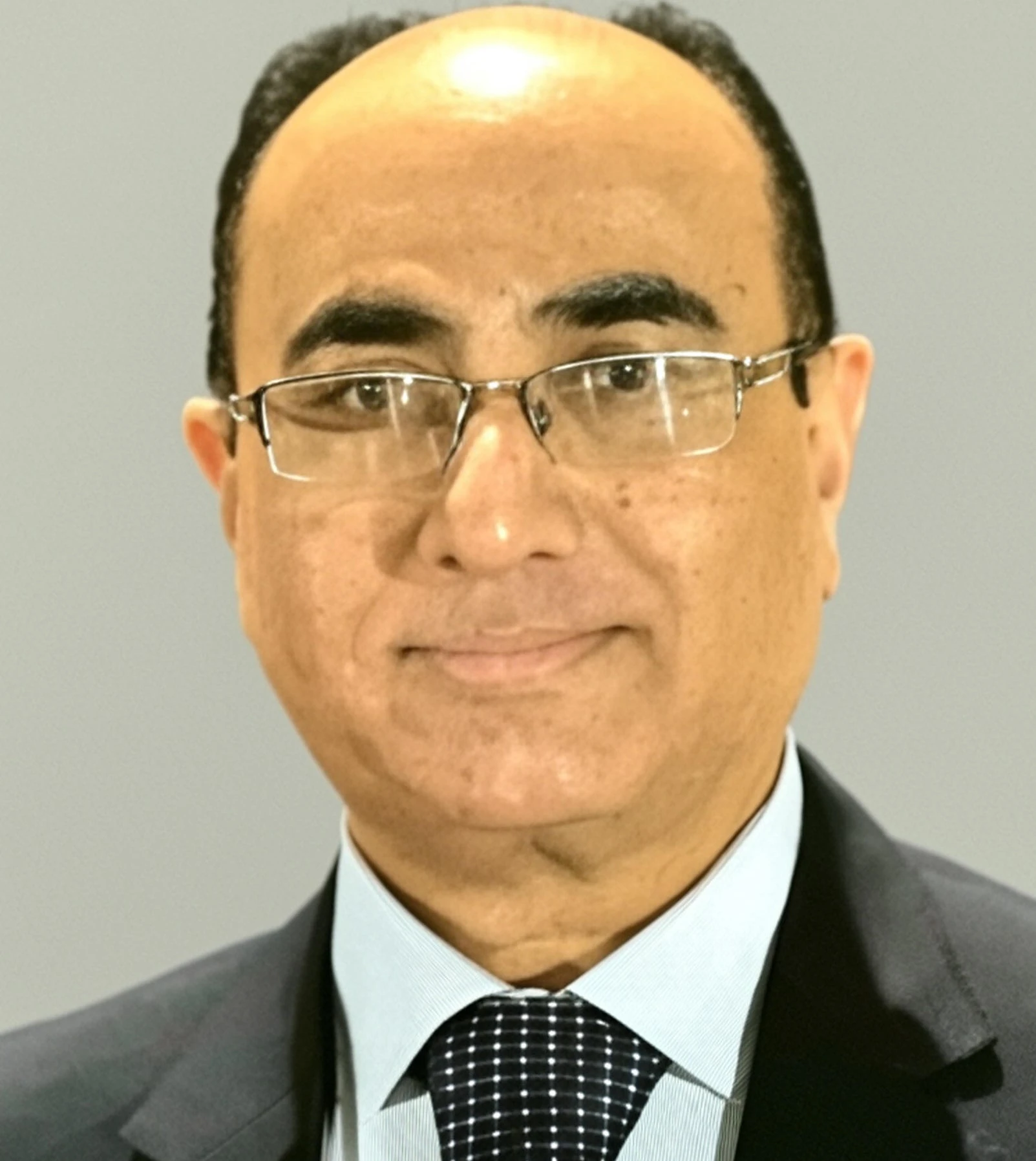 دکتر محمدتقی احدی