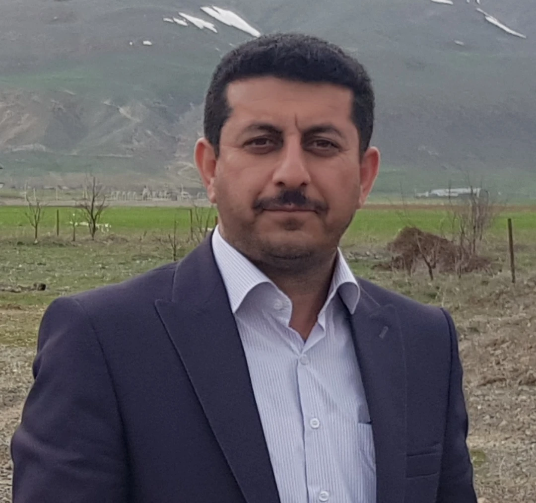 دکتر علی مصاحب طلب