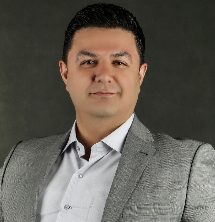 دکتر هادی نوری نقده